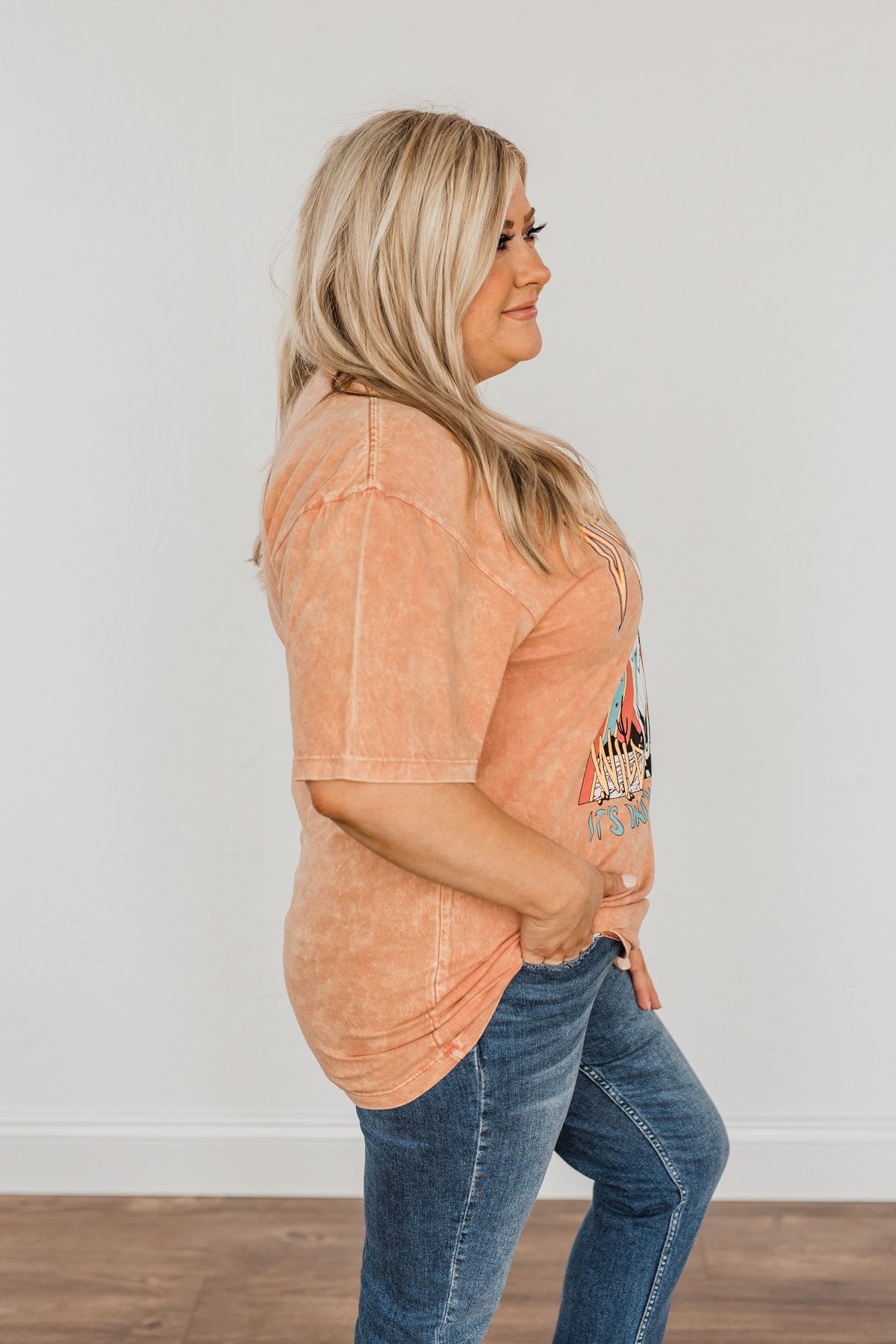 "Desert Road" Colorful Graphic Tee- Dusty Coral