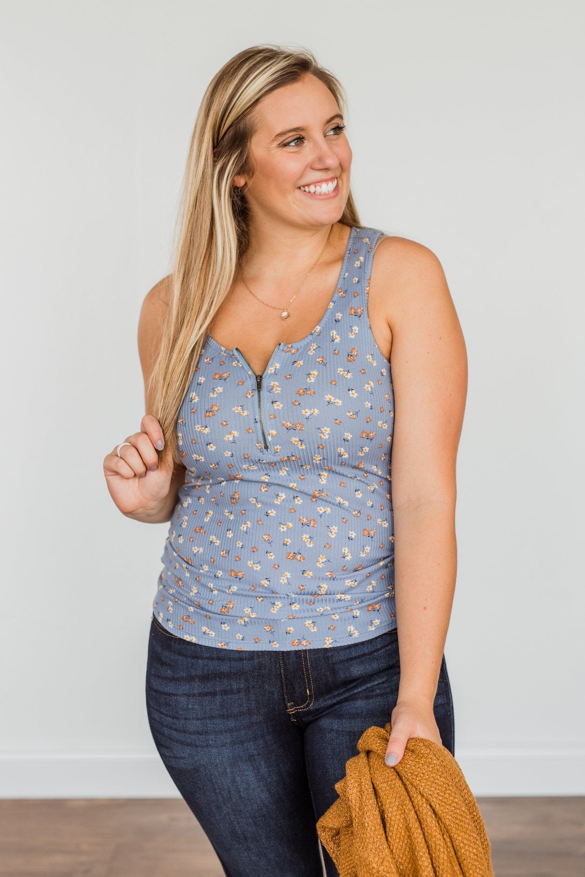 Alivia