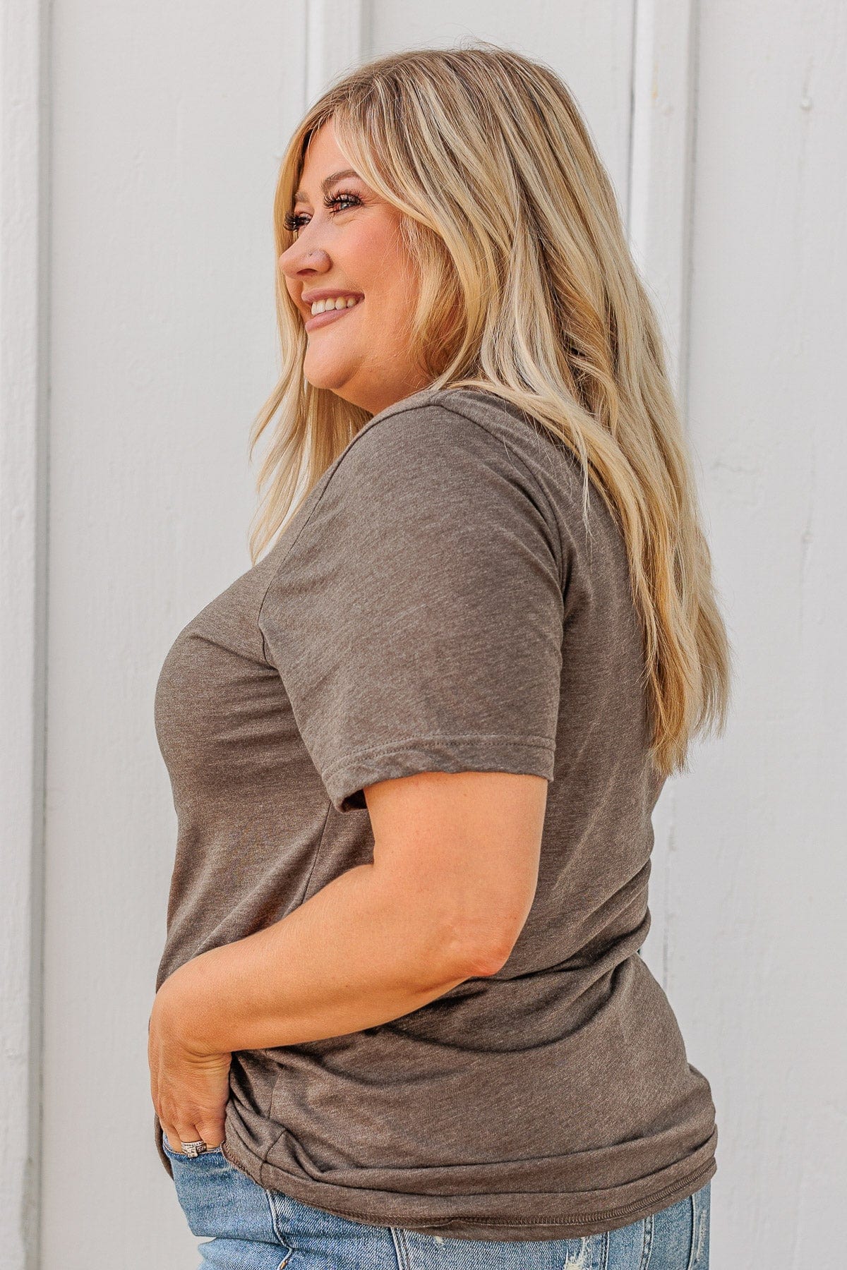 Greeting The Season "Hello Fall" Graphic Tee- Dark Mocha