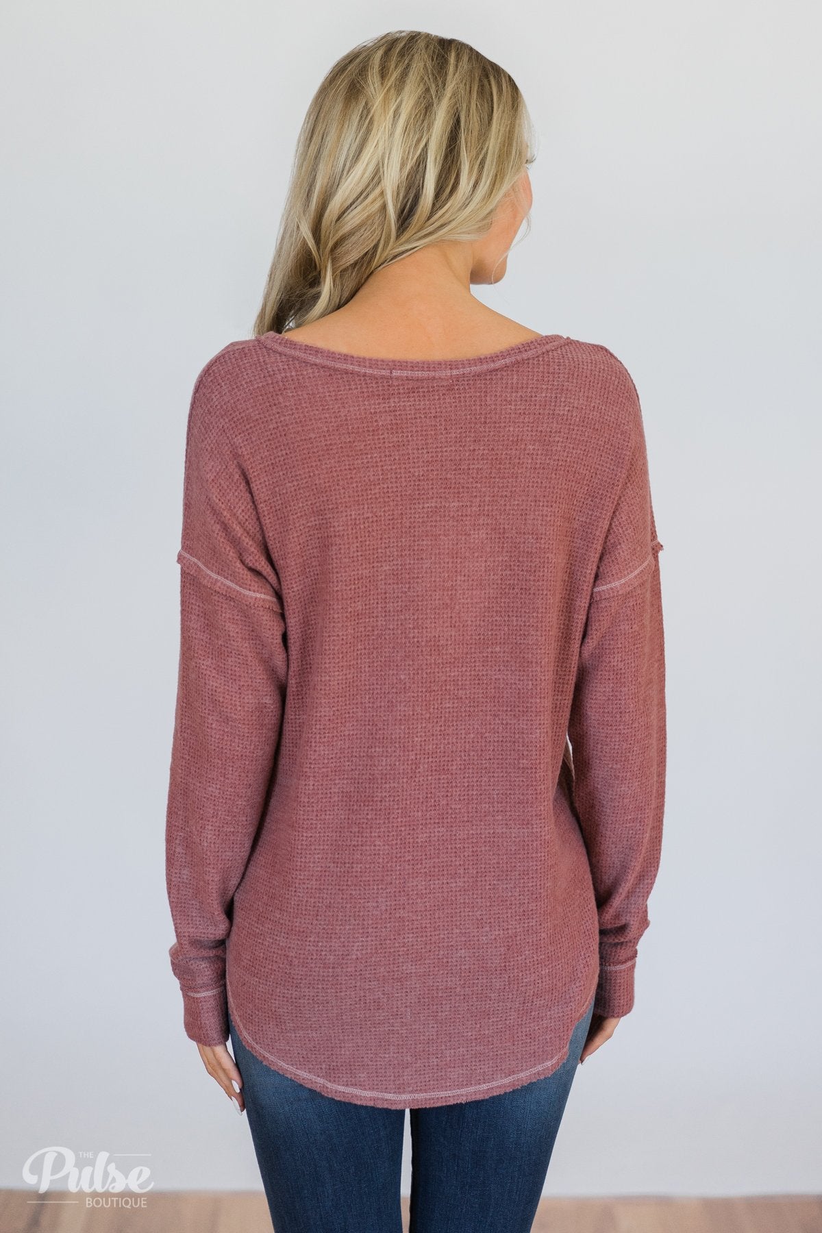 Go-To Henley Thermal Top- Brick