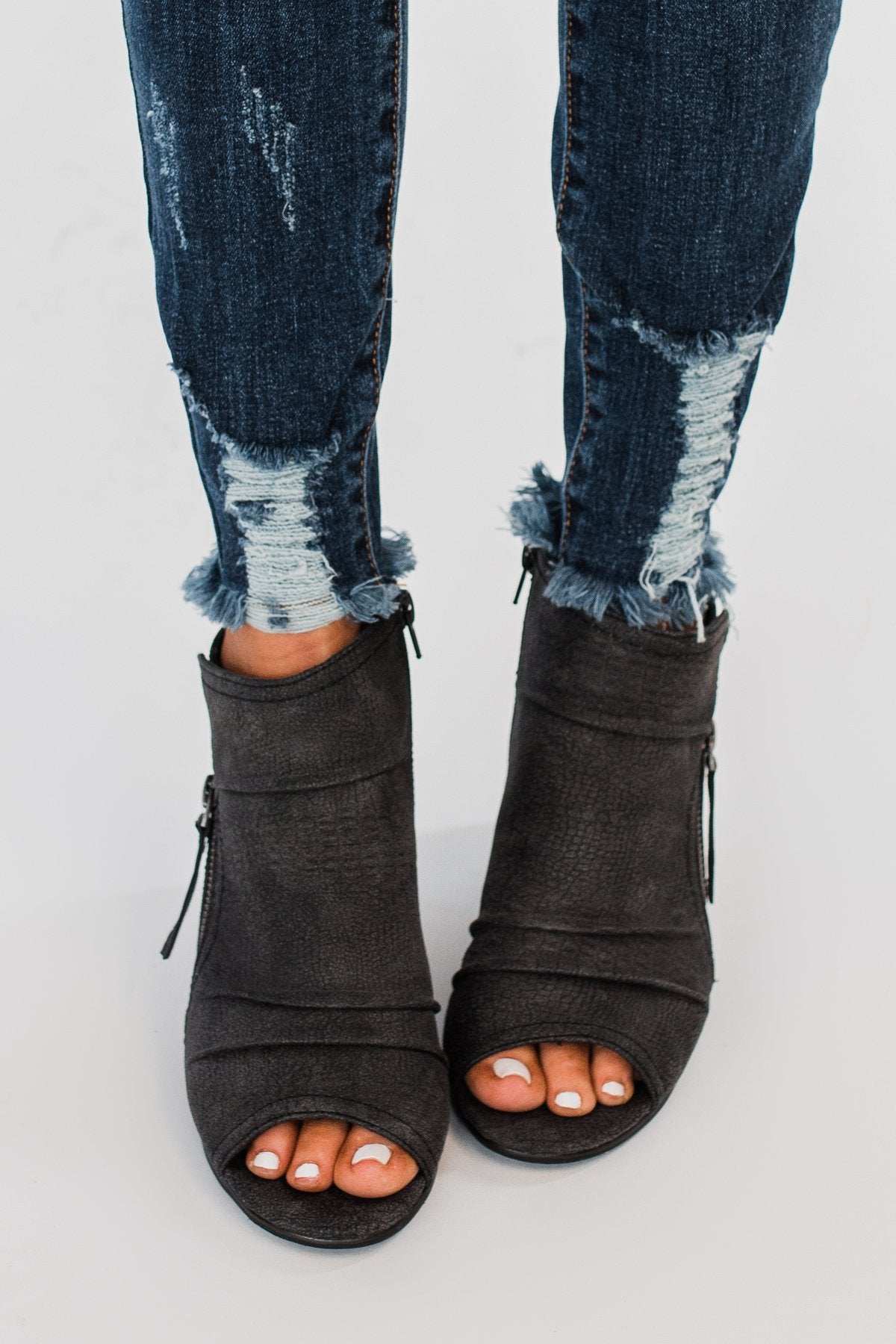 Very G Wonderluet Peep Toe Booties- Black