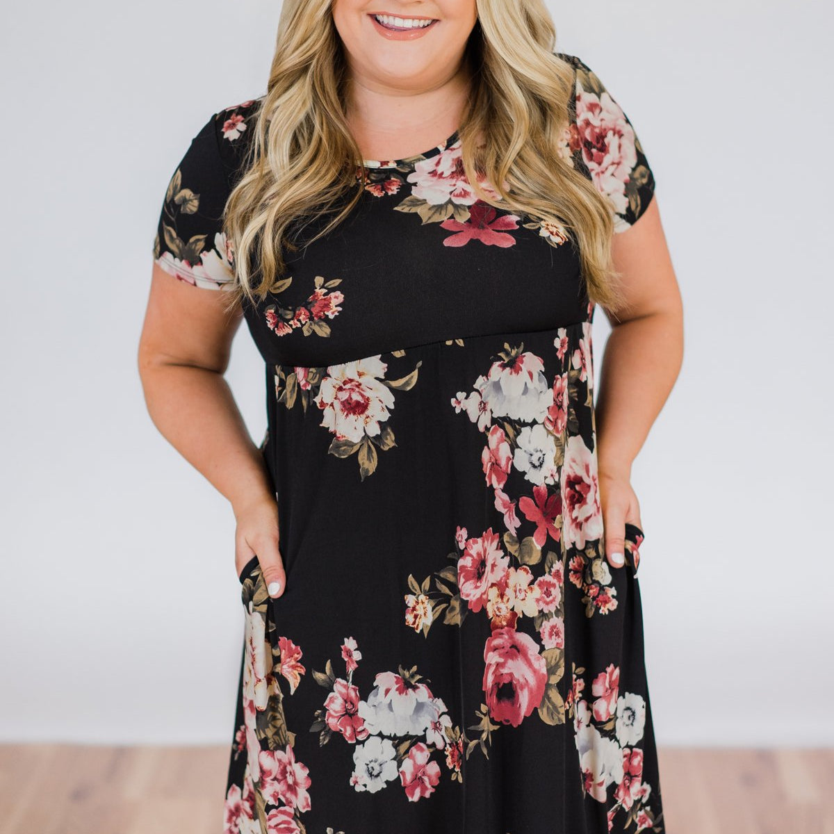 Best Is Yet To Come Floral Short Sleeve Dress- Black – The Pulse Boutique