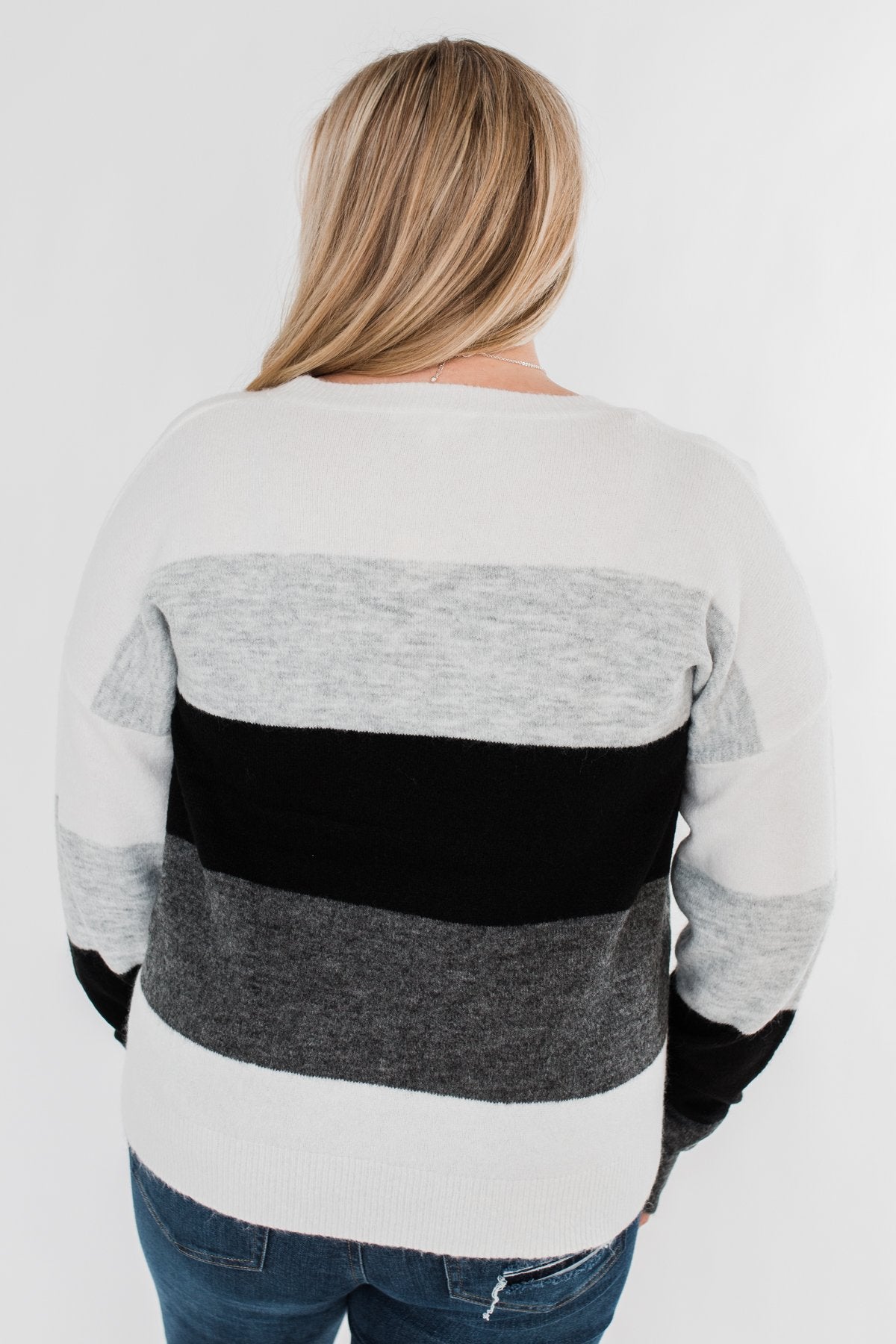 Mountain Getaway Color Block Sweater- Onyx Tones