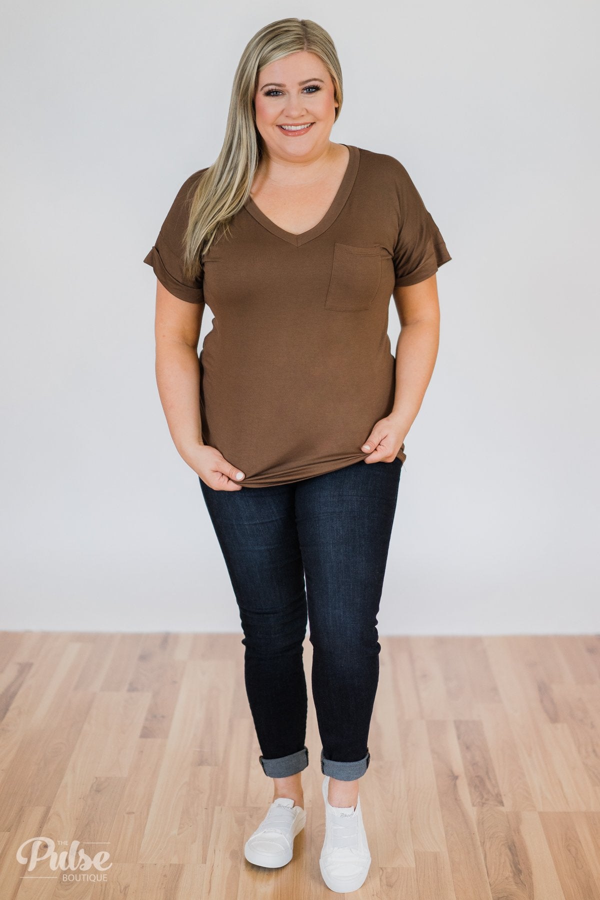 The Perfect Pocket Tee - Brown
