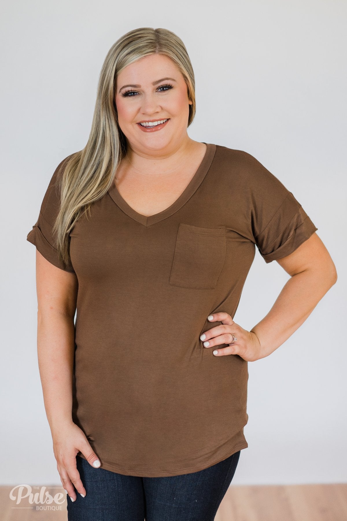 The Perfect Pocket Tee - Brown