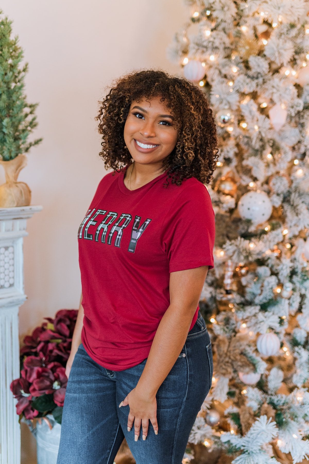 "Merry" Plaid Print Graphic Tee- Maroon