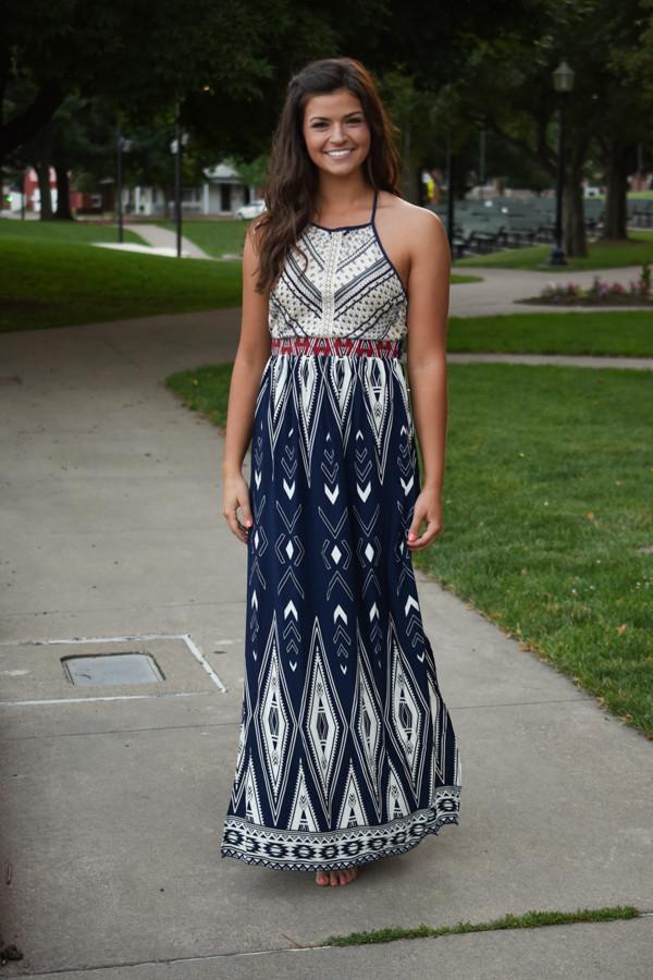 Family Tradition Ethnic Print Maxi Dress Navy – The Pulse Boutique