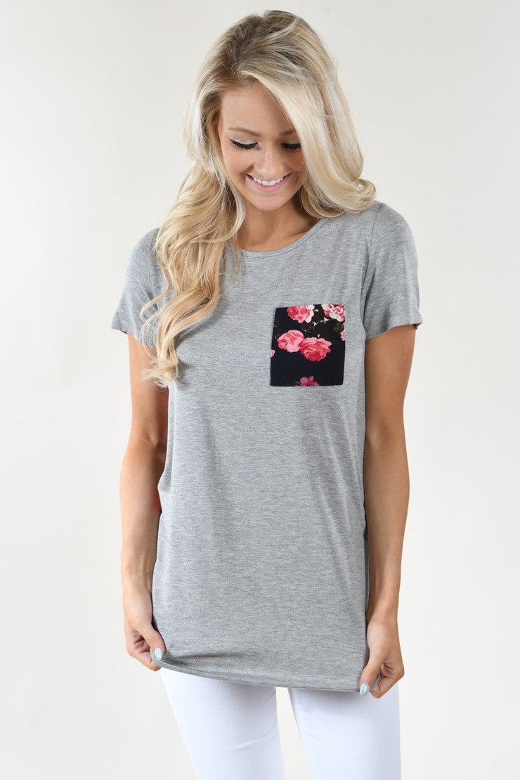 Deep Navy Floral Pocket Top – The Pulse Boutique