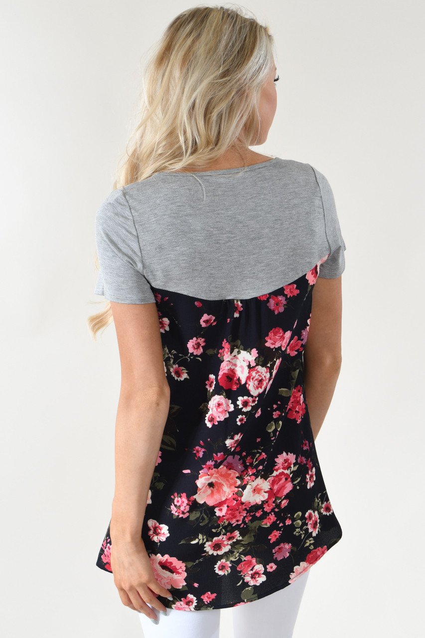 Deep Navy Floral Pocket Top – The Pulse Boutique