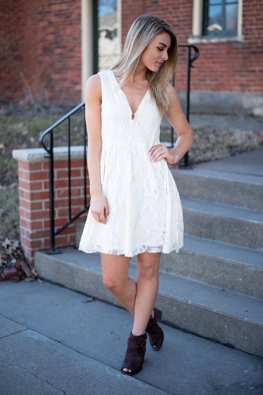 The Good Side Dress ~ Cream