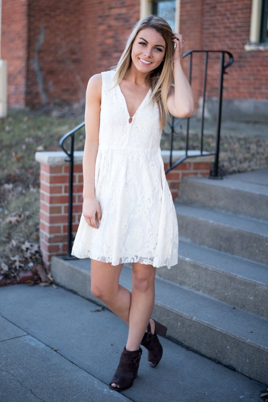 The Good Side Dress ~ Cream