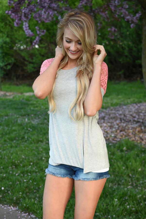 Don't Look Back ~ Coral