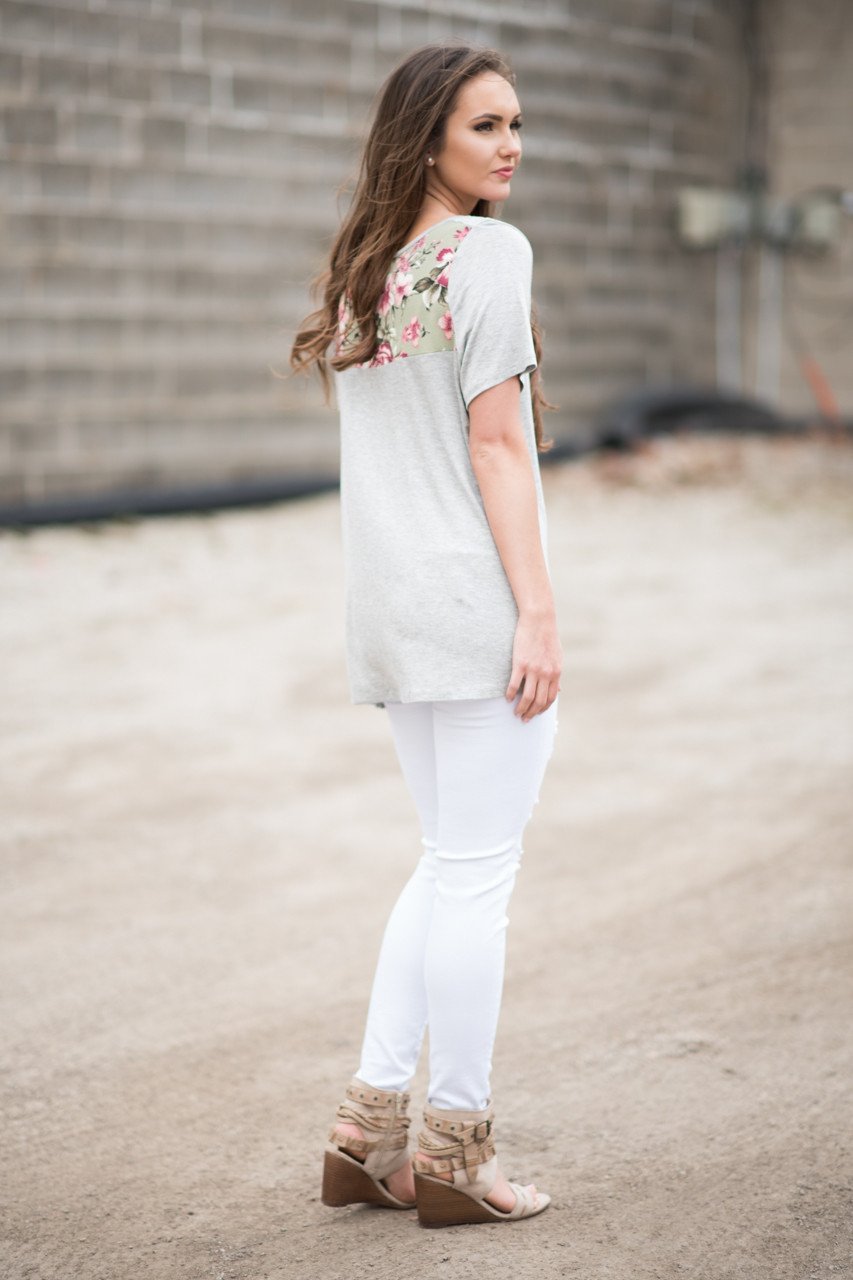 Make Your Choice Floral Top