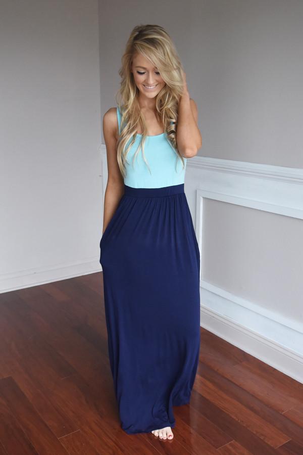 Whisper in the Wind Maxi ~ Navy