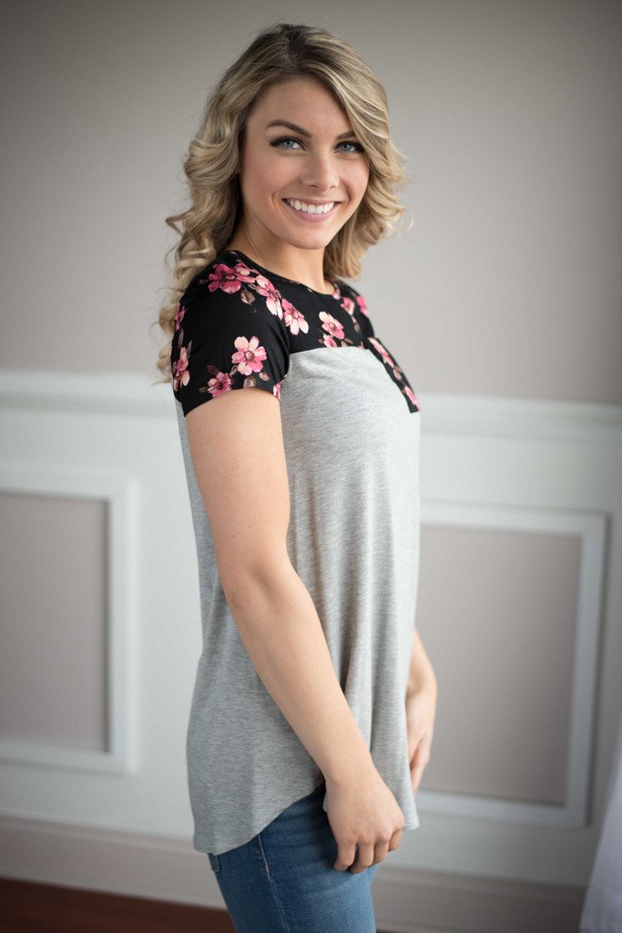 On Topic Floral Top