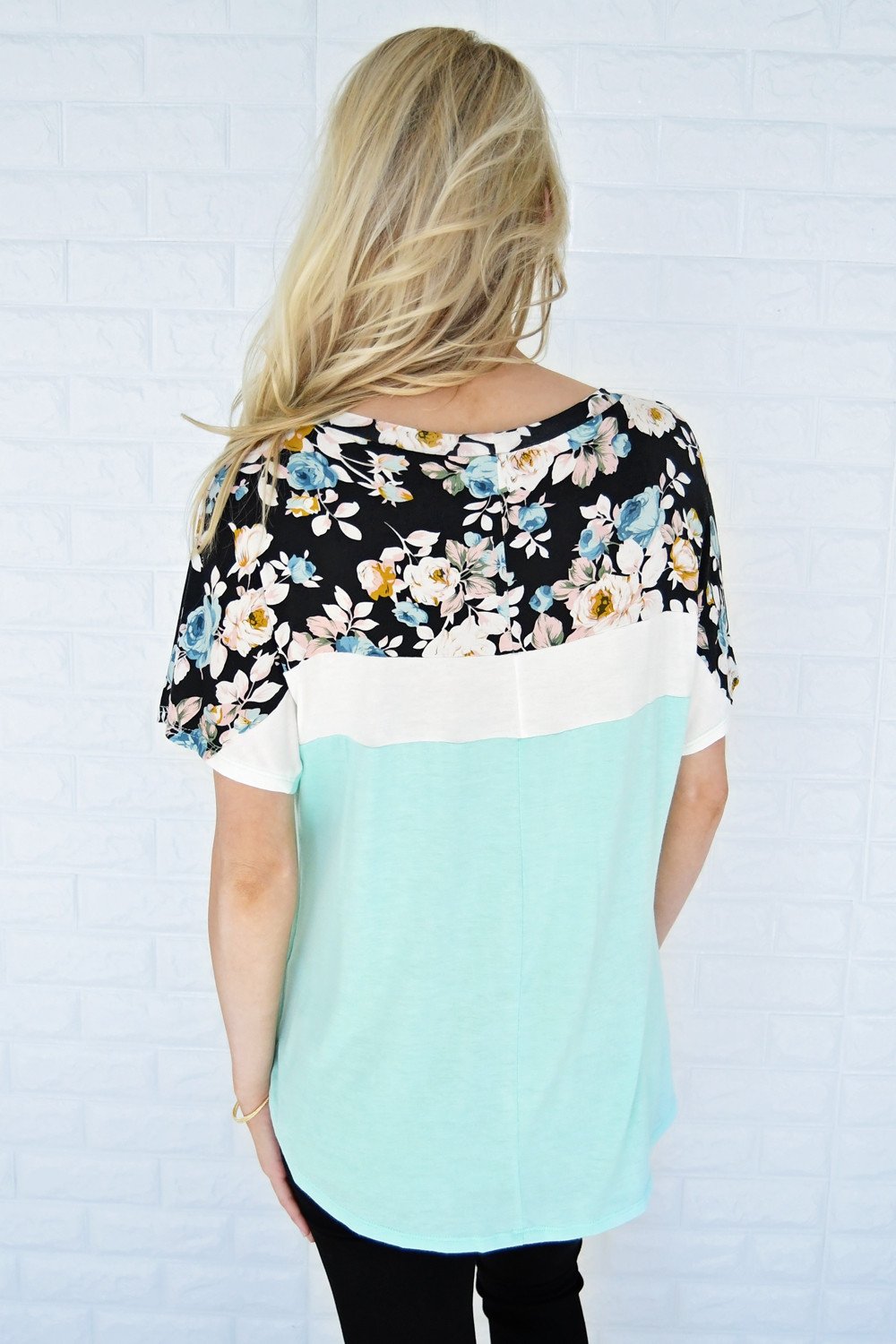 Making Memories Top ~ Mint