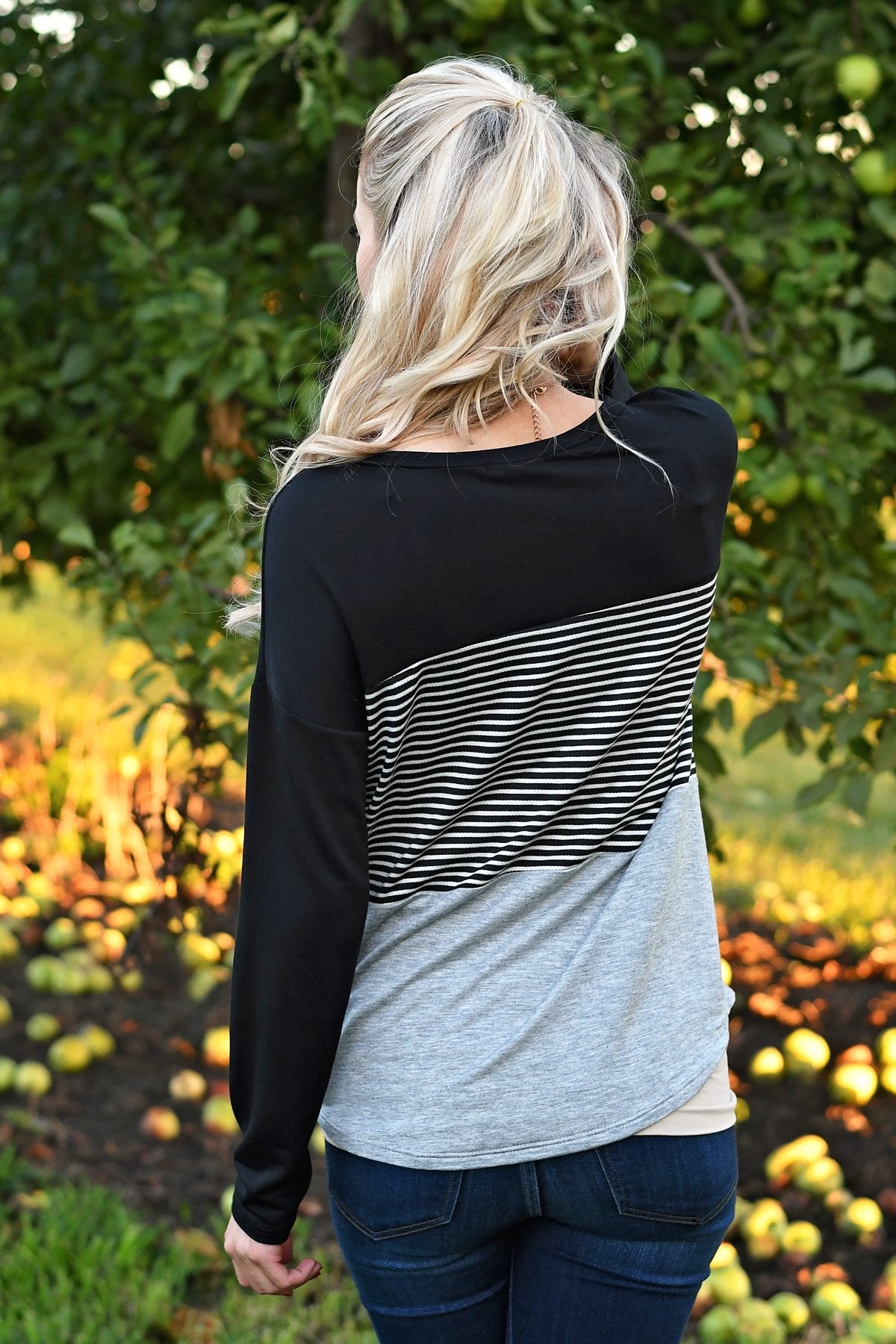 Black Striped Colorblock top – The Pulse Boutique