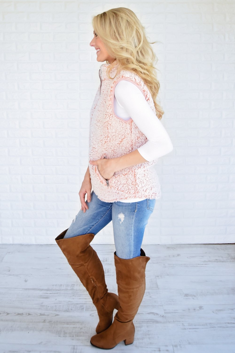 The Ultimate Sherpa Vest ~ Light Pink
