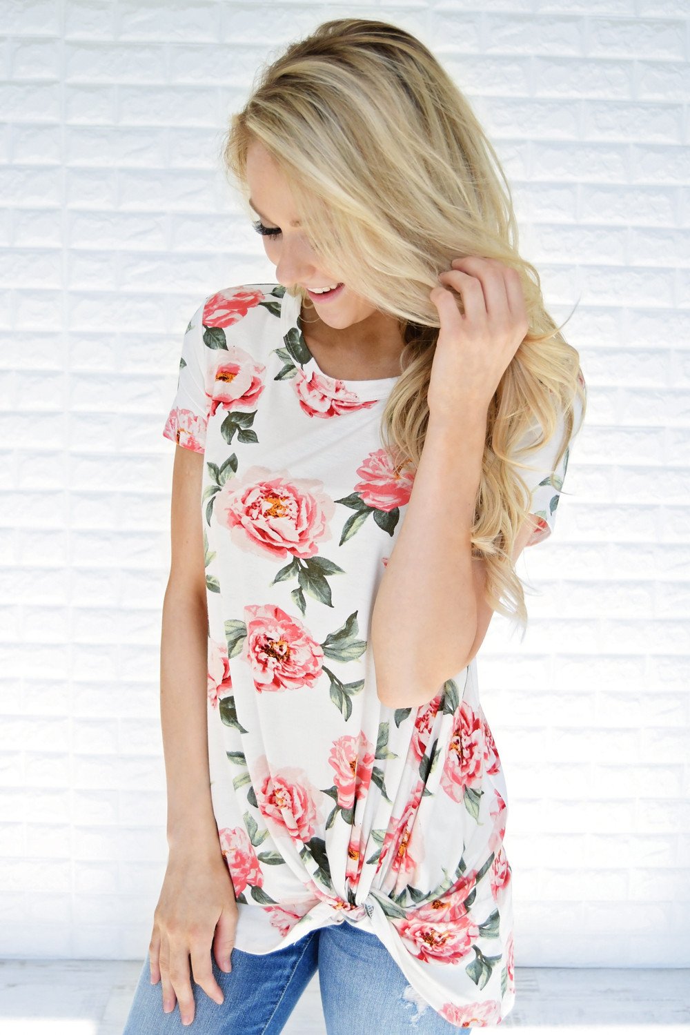 Everyday Beauty Floral Top ~ White