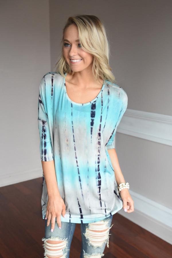 The Girl Loves Blue Top