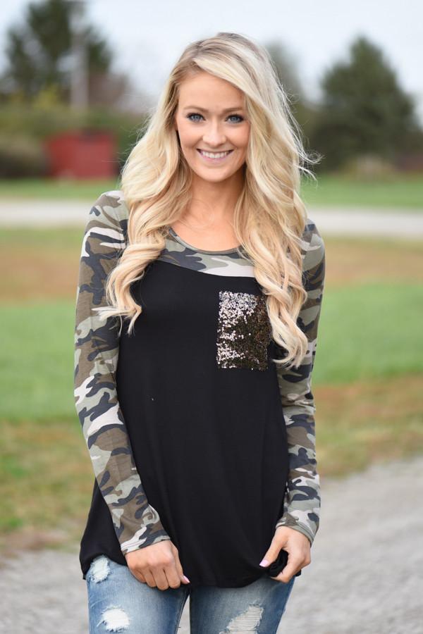 Camo Sparkle Pocket Top ~ Black