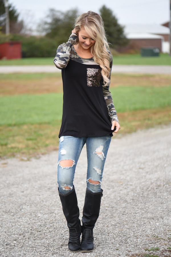 Camo Sparkle Pocket Top ~ Black