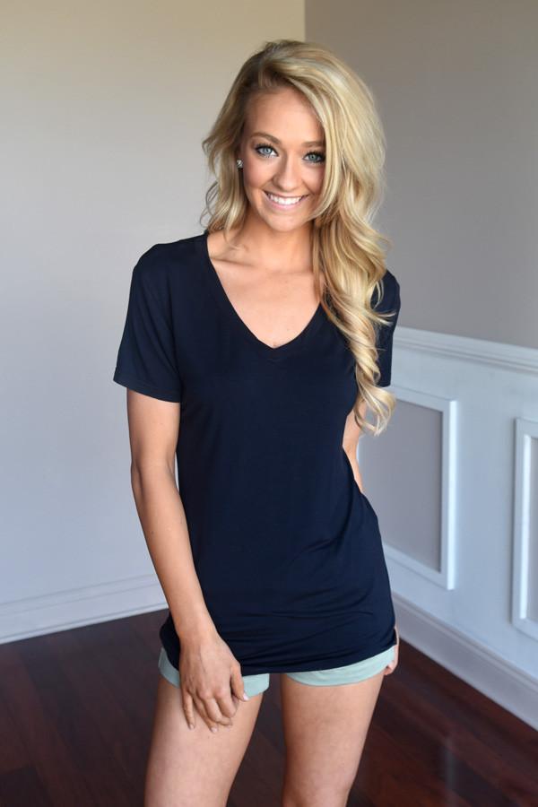 Run the World Tee ~ Dark Navy