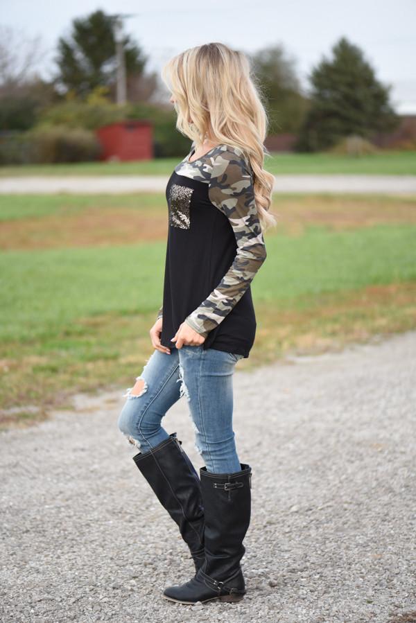 Camo Sparkle Pocket Top ~ Black