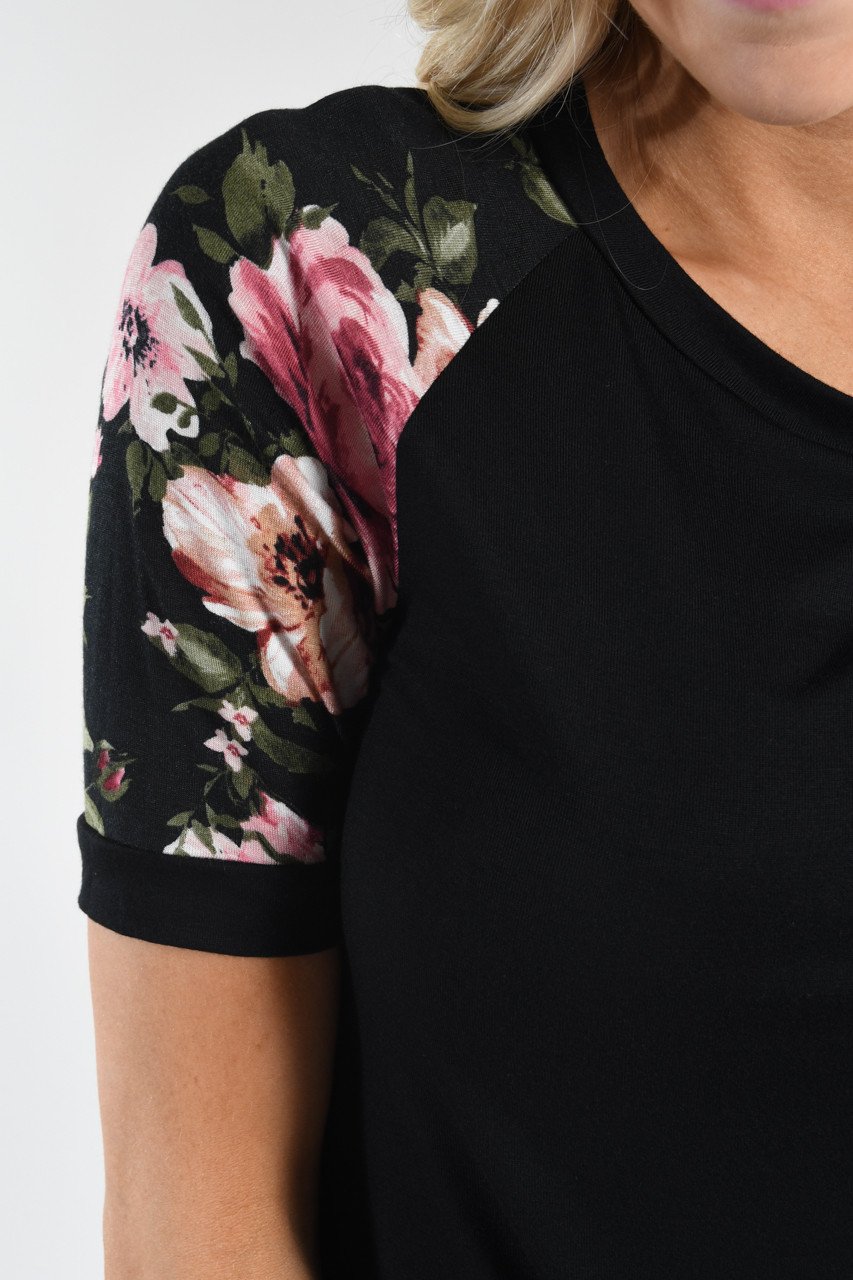 Show Your Best Top ~ Black Sleeve