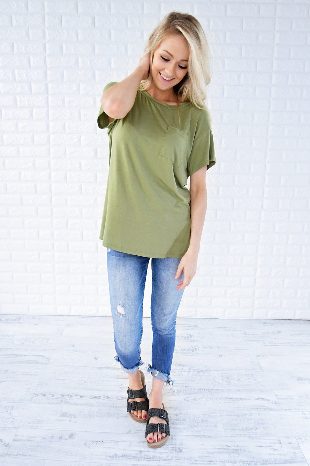 Ready or Not Pocket Top ~ Olive