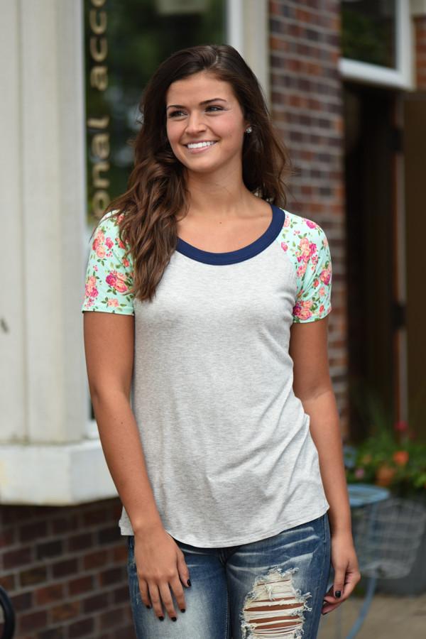 Collar Full of Color Floral Top ~ Grey & Mint