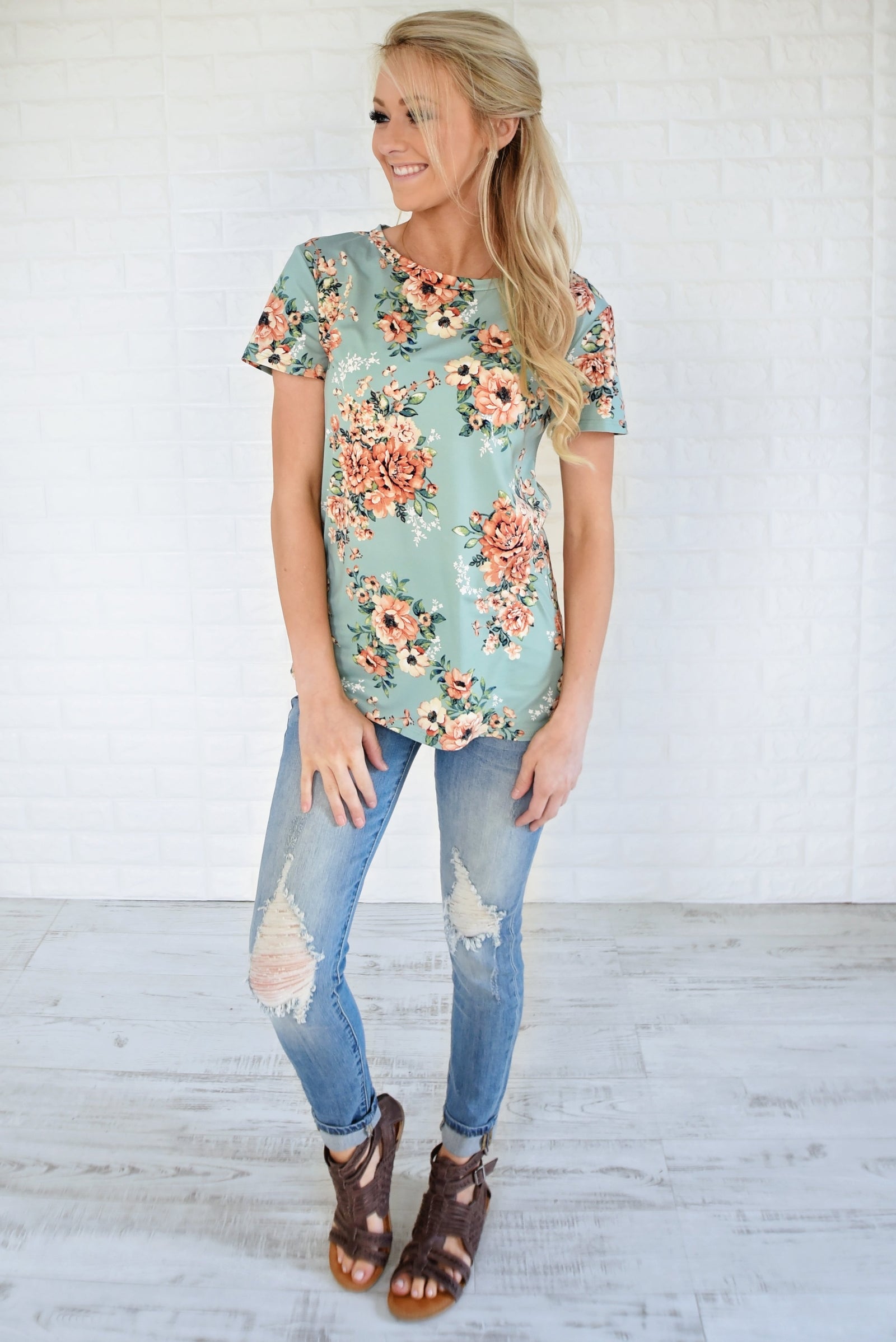 Beautifully Blooming Top ~ Mint