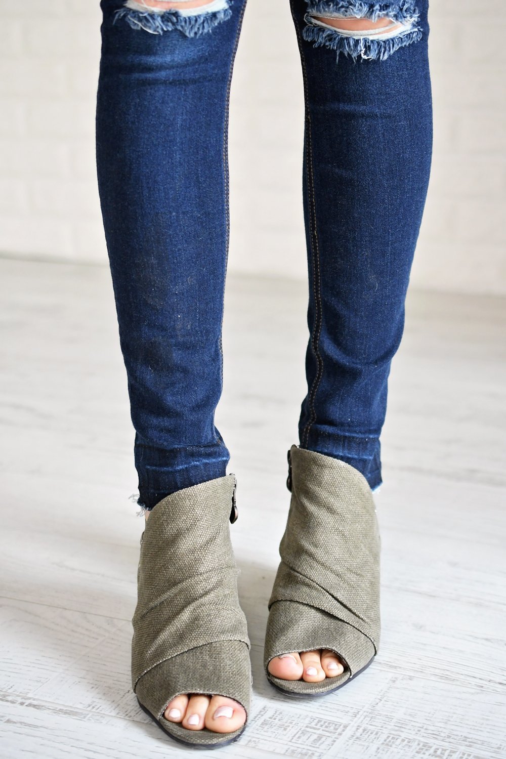 Bonnie Peep Toe Wedges