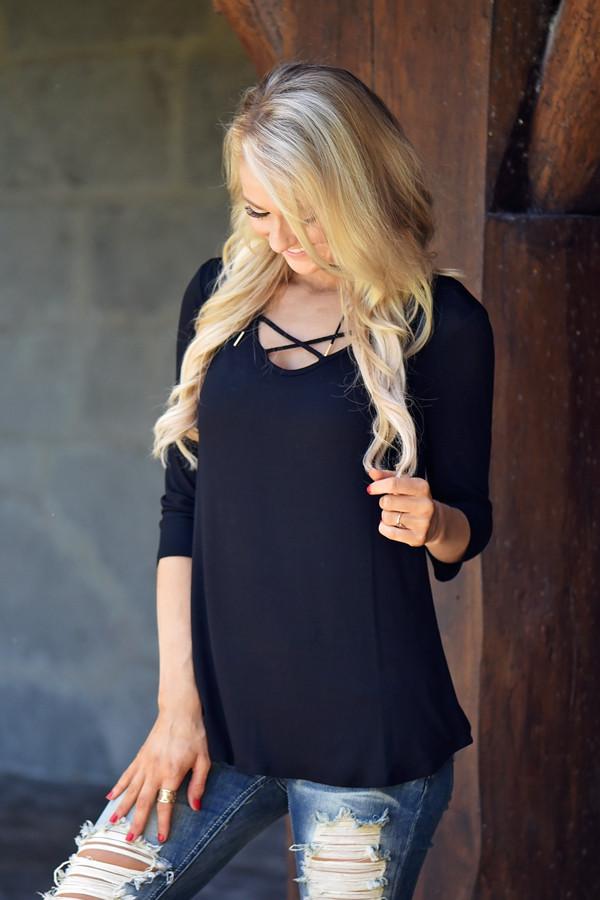 Criss Cross My Heart Top - Black