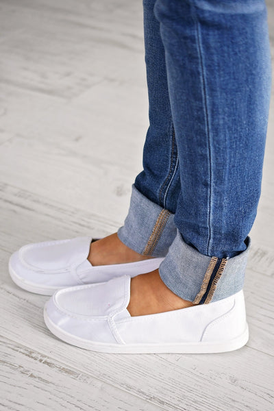 Not Rated - Mackerel White Flats – The Pulse Boutique