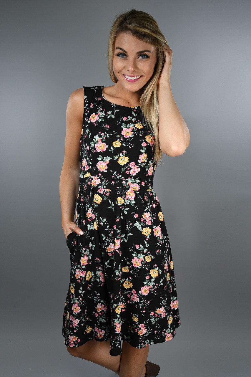 Floral Fields Dress ~ Black