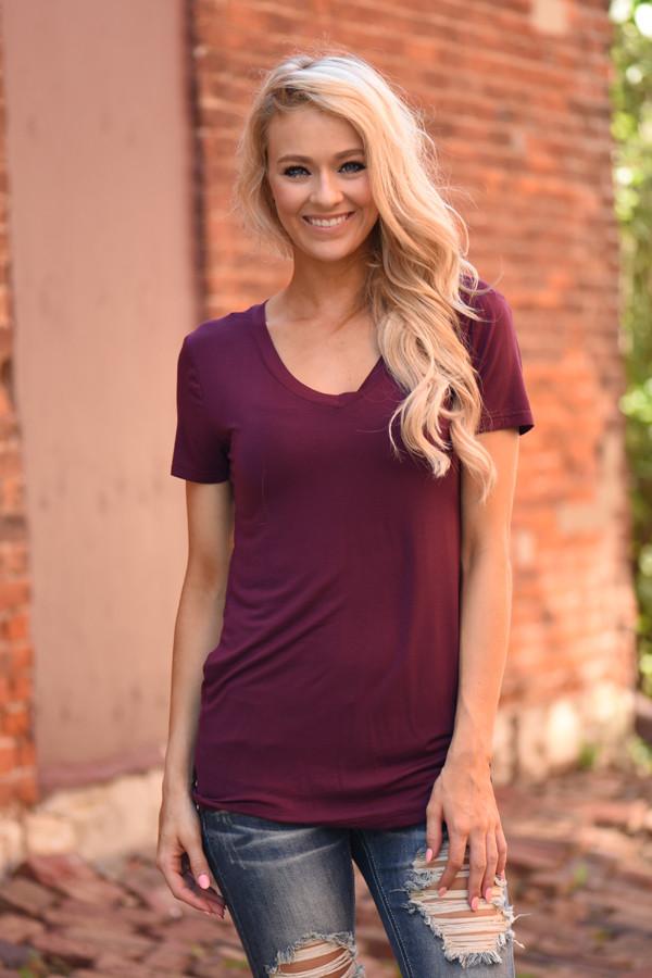 Run the World Pocket Tee ~ Burgundy