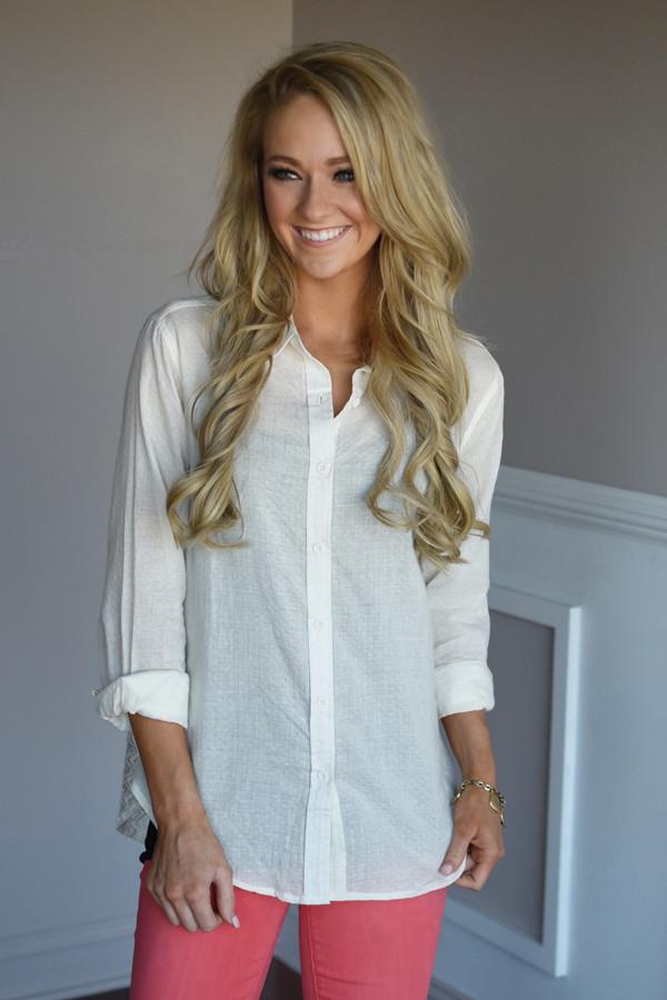Born to Explore Blouse ~ Ivory