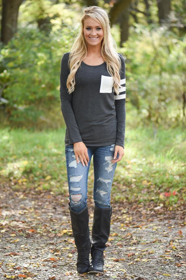 Charcoal Top w/White Pocket