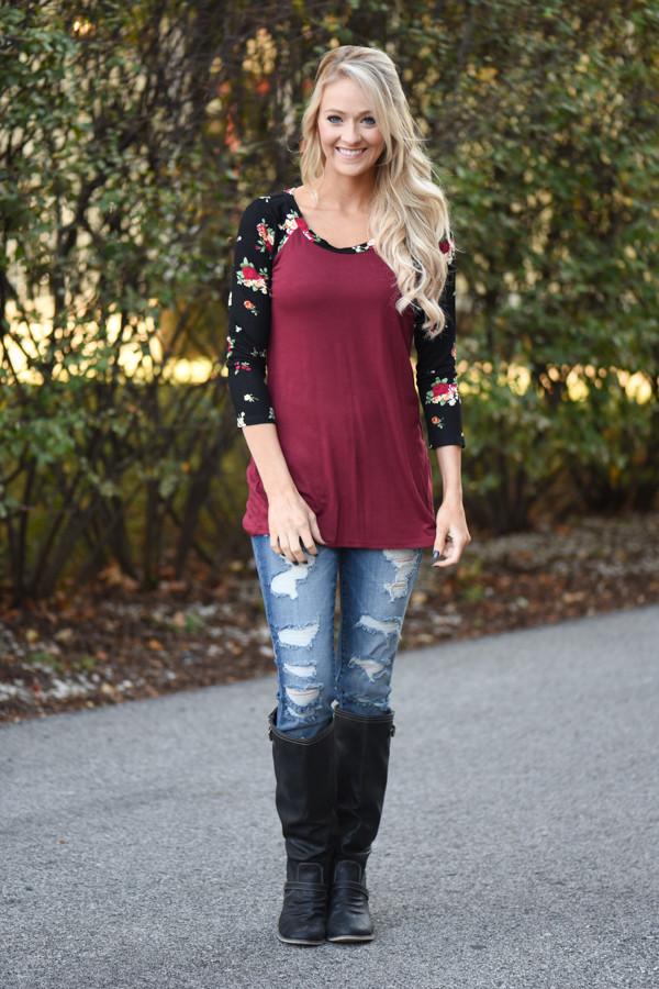 Burgundy Floral 3/4 Sleeve Top
