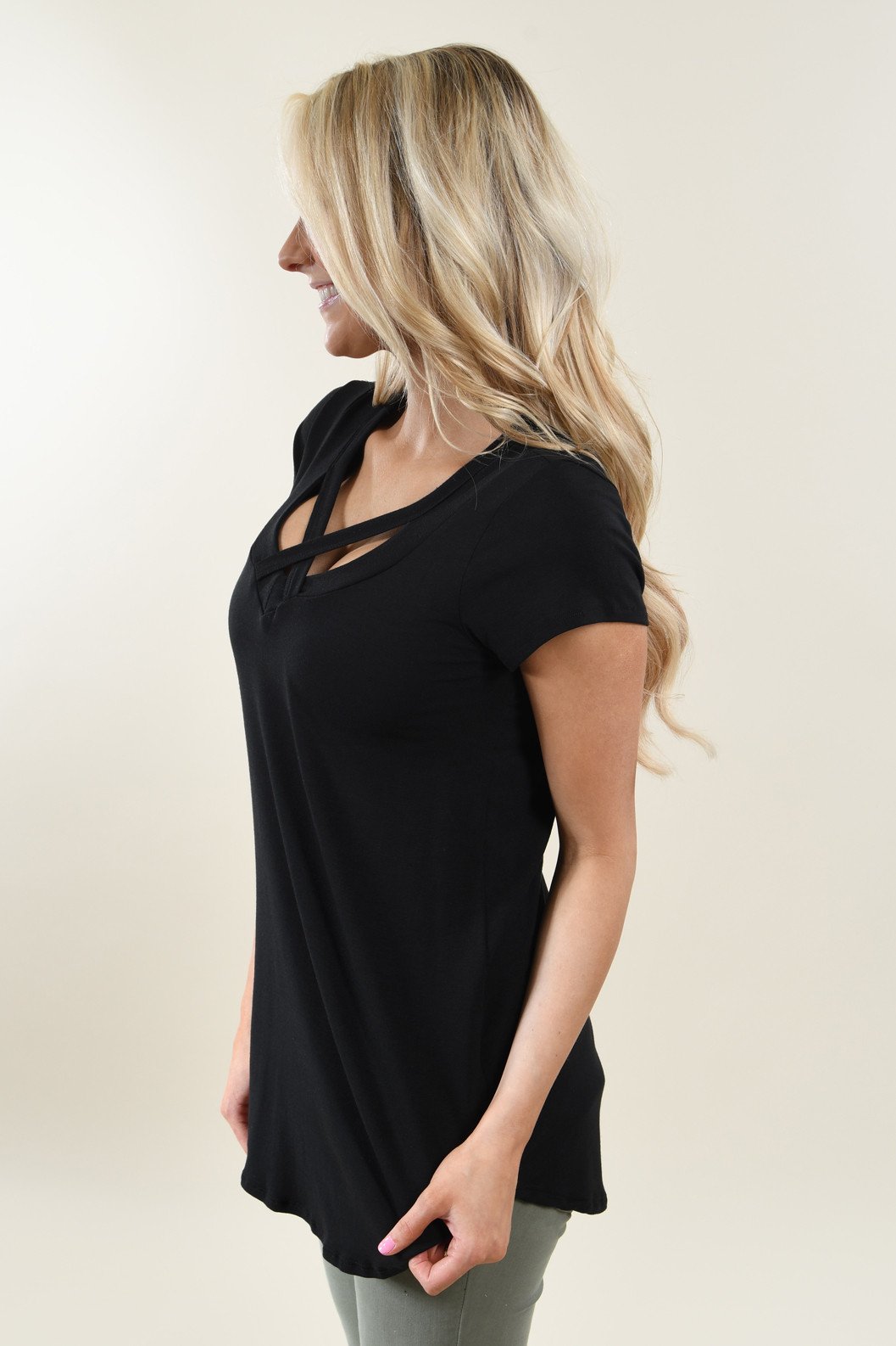 The Promise Criss Cross Top ~ Black
