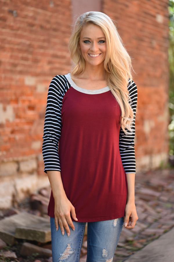 Collar Full of Color 3/4 Sleeve Top ~ Grey