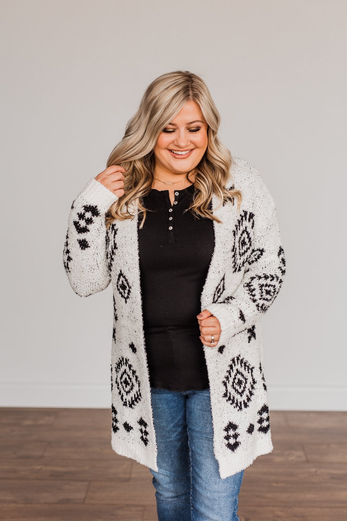 Simply Chic Aztec Cardigan- Black & Ivory
