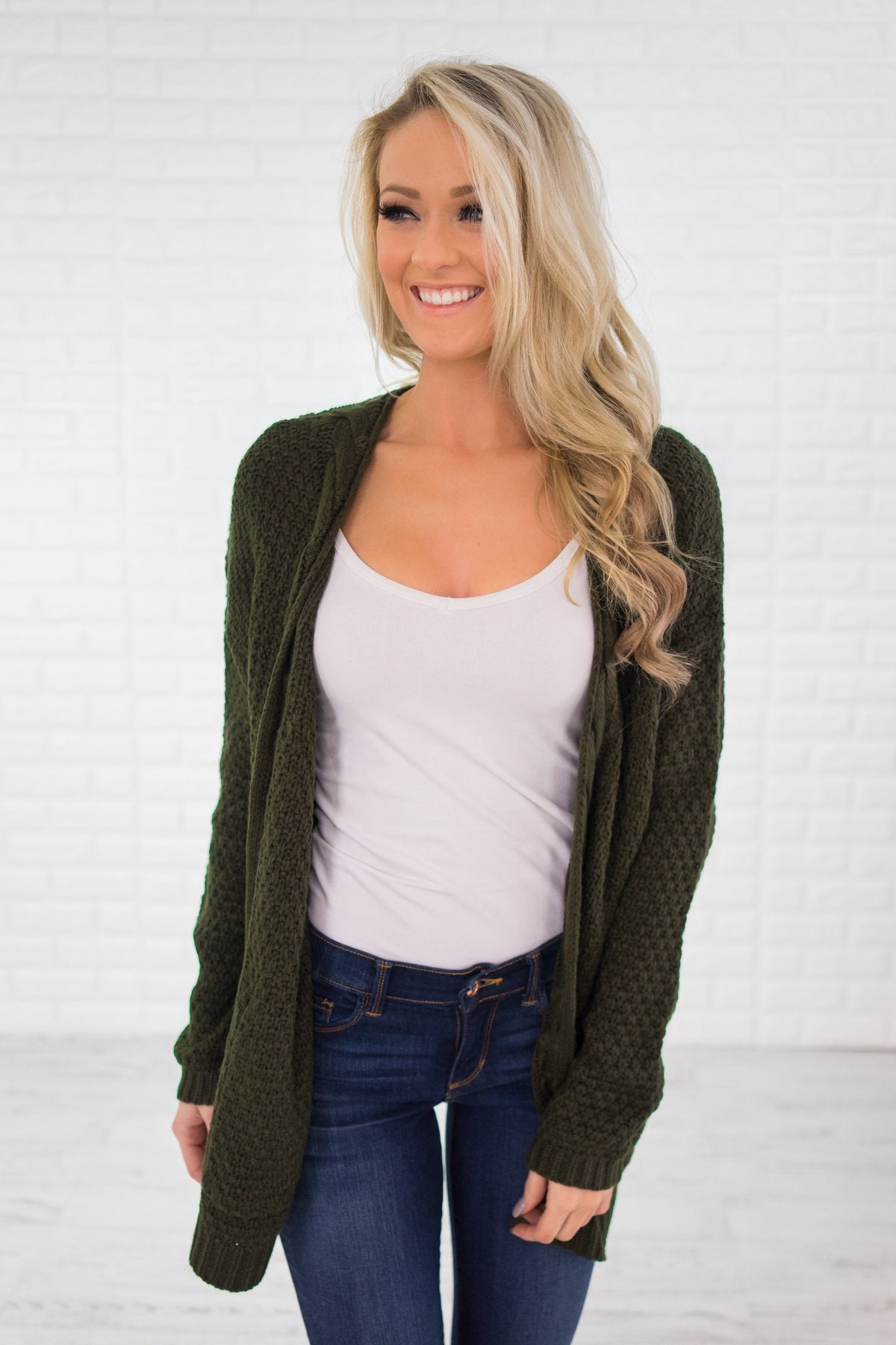 The Chunky Cardigan Organic Cotton Olive