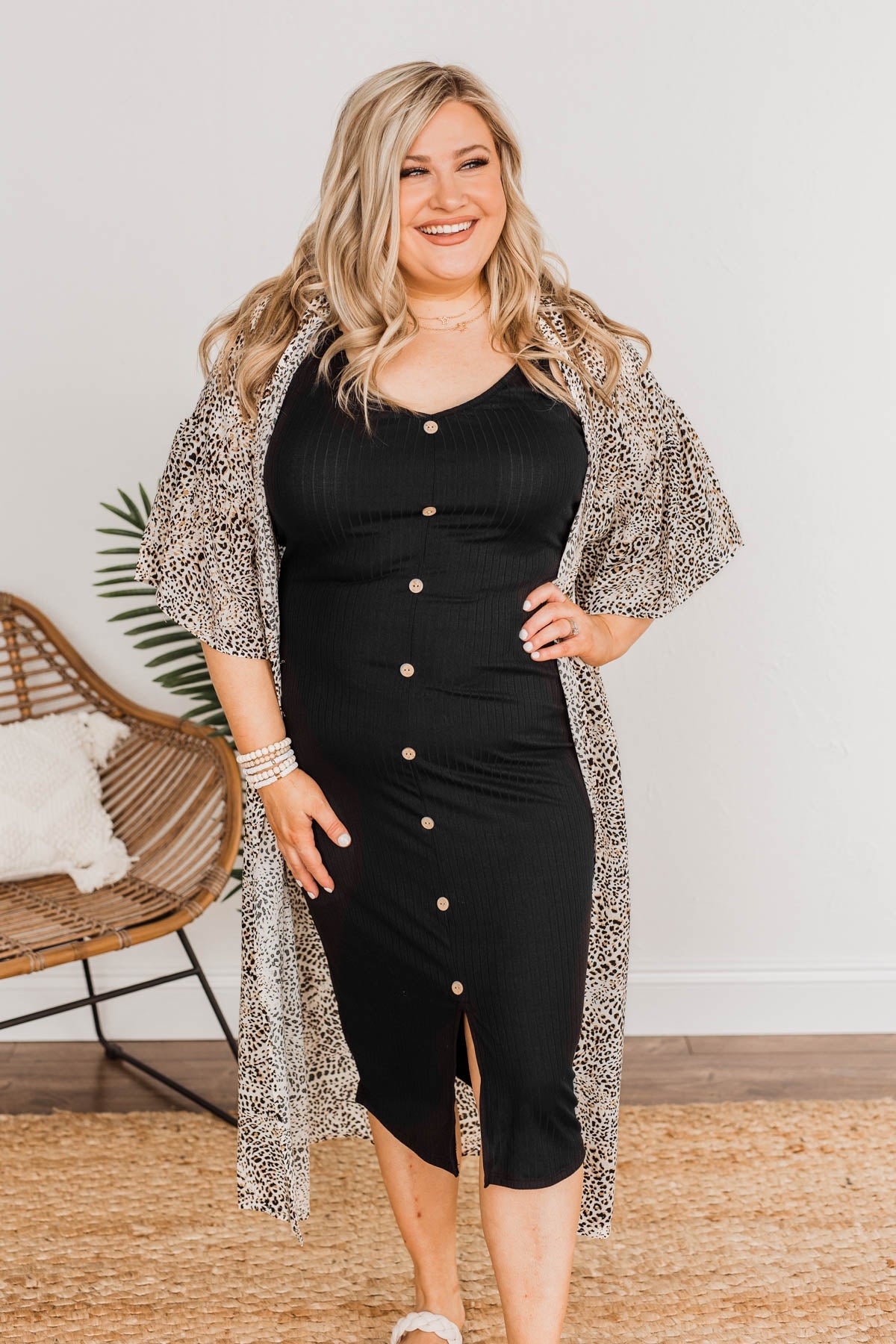 Feet In The Sand Button Dress- Black
