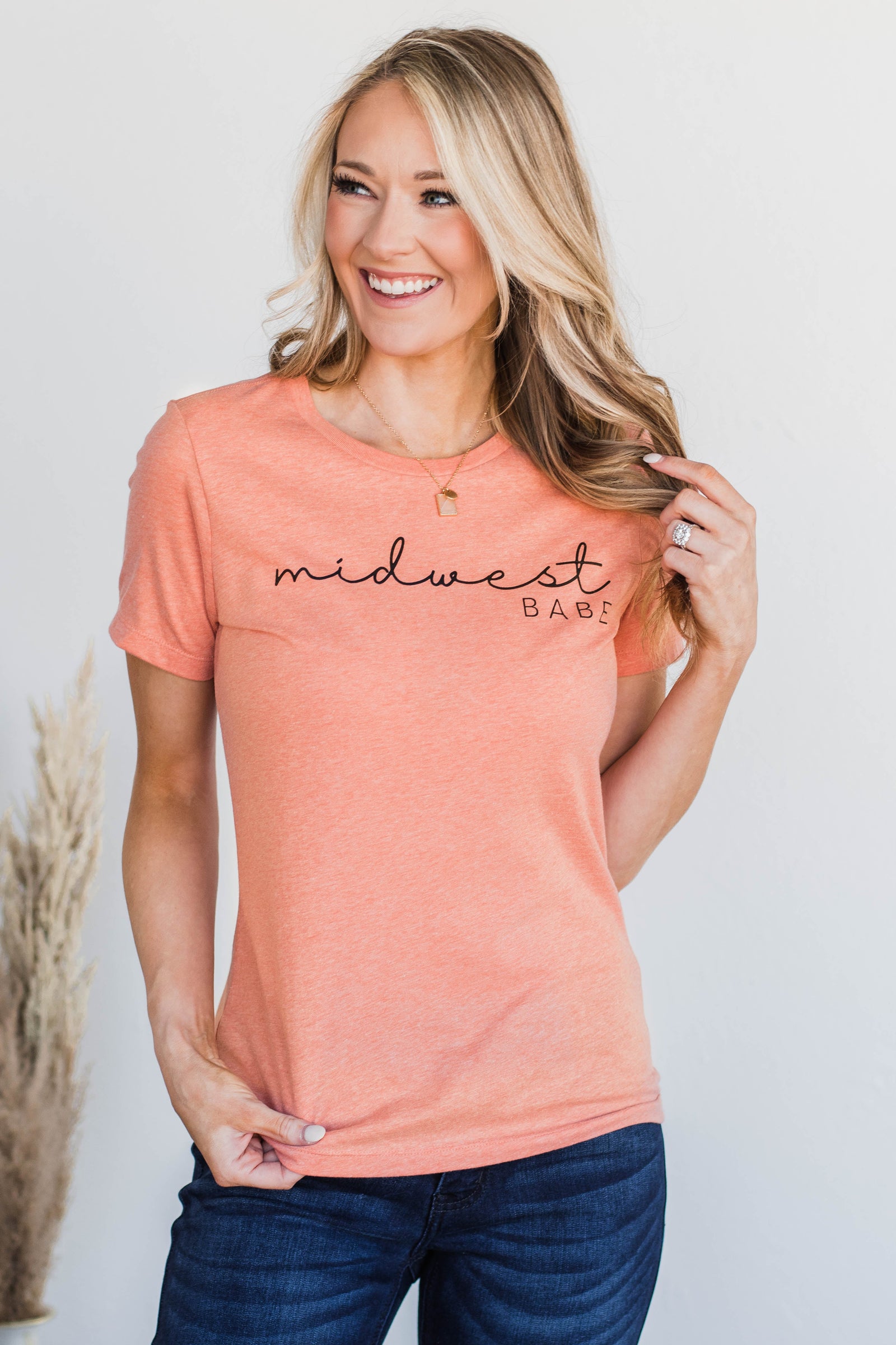 "Midwest Babe" Graphic Tee- Coral