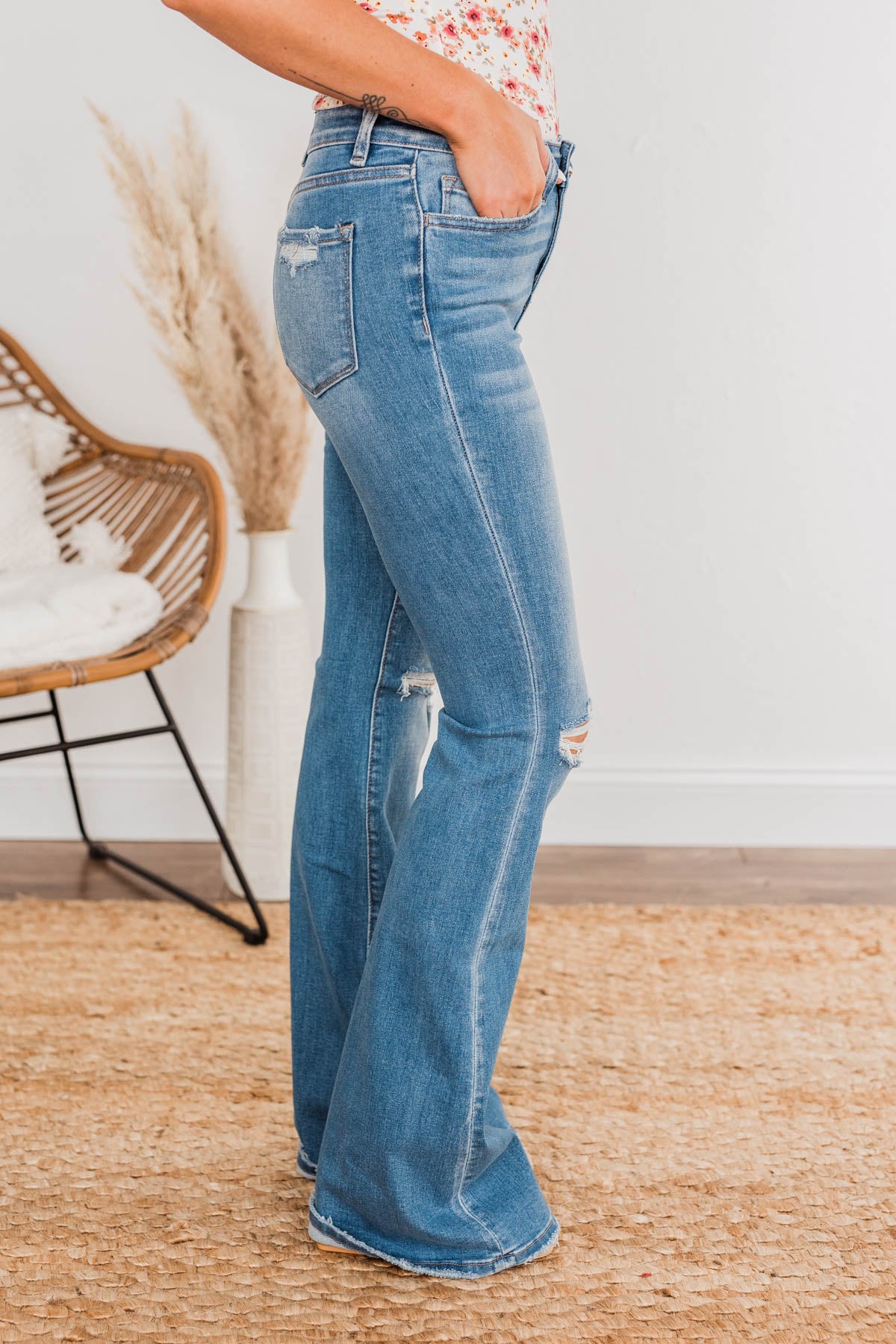 Vervet High-Rise Flare Jeans- Kenley Wash