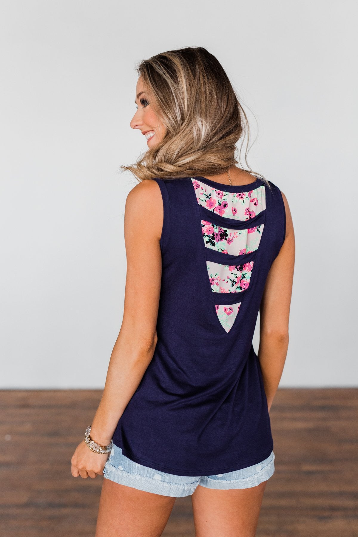 Right Away Floral Pocket Tank- Navy