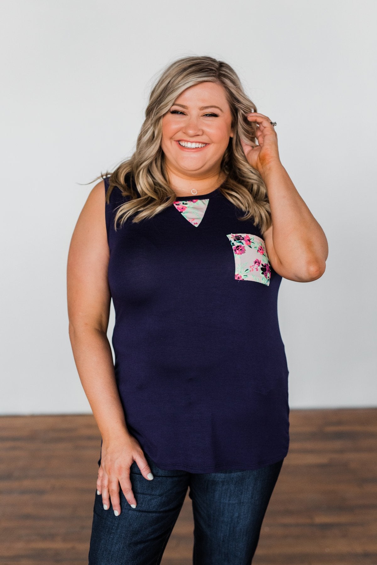 Right Away Floral Pocket Tank- Navy