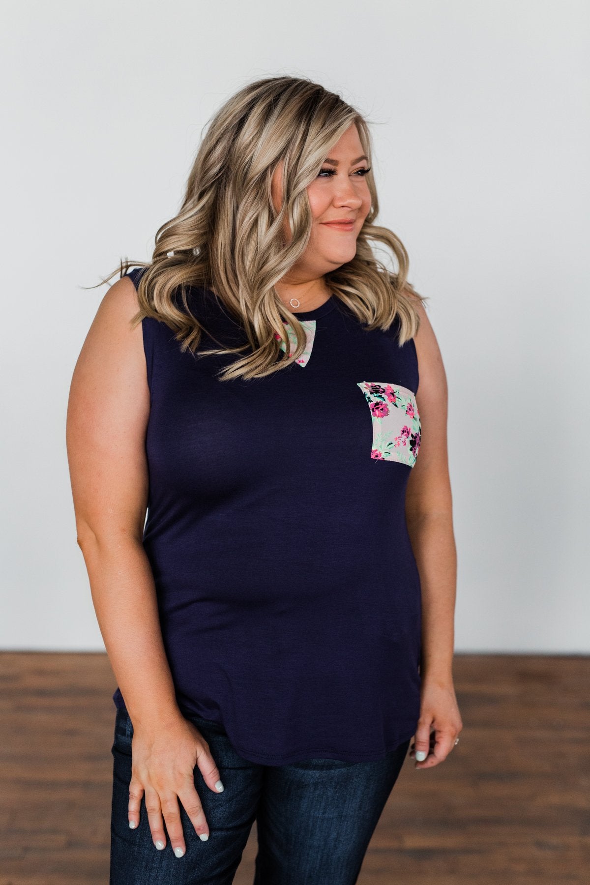 Right Away Floral Pocket Tank- Navy